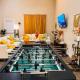 Pool Table, Foosball, King Bed, Crib,parking&yard Kyle - Fotografie 5
