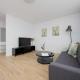 Modern and Bright Apartment with Parking Perfect for Remote Working by Noclegi Renters, Varsavia - Foto 7