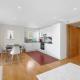 Lovely 2 Bedroom Apartment 5 Min Walk from ExCel, Londýn - Fotografie 3
