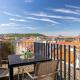 Peaceful & Cozy Living in Vyšehrad with a Balcony, Praha - Fotografie 2