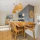 Modern Charm with Rare Flat Lot Dock Game Area, Winchester - Fotografie 9