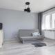 Partyzantów Monochrome & Modern Studio in Sosnowiec by Noclegi Renters - Foto 4