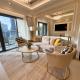 2BR Cosy Burj Khalifa View - 5min walk Dubai Mall!, Дубай - Фото 1