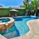 City Paradise Saltwater Pool-Spa and Ping-Pong, Los Angeles - Foto 1