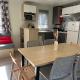 Mobilhome 40 m2, tout confort, 3 chambres, 2 sdb, 2 WC, TV, lave vaisselle, terrasse, Lège-Cap-Ferret (fotografie 3)