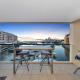 Sub-Penthouse with Marina View by Host Solutions Glenelg - Fotografie 3