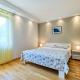 Apartments Ady
