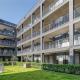 NEW Modern 2-Bed Riverside Flat with Balcony SW11, Londyn - Zdjęcie 7