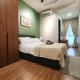 Studio Sunway Velocity 2 Link Bridge to Mall, Kuala Lumpur - Photo 2