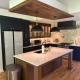 Spacious 5 bedroom house in charming Stone Mountain