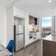 Spacious Portside Apt with Car Park, Bath and Balcony, Brisbane - Photo 7