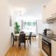 Central Modern Studio Apartment with Free Parking, Wien - Foto 1