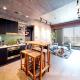 PVH - Edgy and Modern Comfort 1BR Downtown Views 2, Dubai (photo 3)