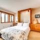 Hike, Sled and Ski! Cozy Tahoe City Condo with Hot Tub - Foto 7