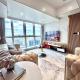 Executive 5BR Penthouse Suite in Uptown BGC, Manille - Photo 1