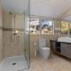 Tranquil Family Retreat close to St Heliers Beach, Окленд - Фото 10