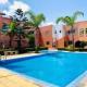 Charming Apt Pool & Beach