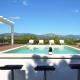 Villa Allegria, romantic luxury 300m from the beach, heated pool, firepit and sauna, Tanaunella (zdjęcie 9)