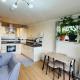 Charming 2 Bedroom Flat with Urban Views Romford - Fotografie 4