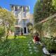Large duplex, quiet garden, in private mansion Neuilly-sur-Seine - Foto 1