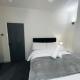 Large 'n' Bright Room Middlesbrough - Foto 10