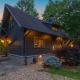 HOT TUB & PET-FRIENDLY Cabin in Cheshire Village, Black Mountain (foto 2)