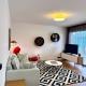 Cozy apartment in Kadriorg Park, Таллин (фото 8)