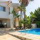 Villa Thalassa - 3-BR Coastal Retreat with Private Pool Peyia - Photo 1