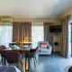 Pumleni Guesthouse Hartbeespoort - Photo 9