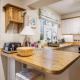 Gull House - Charming Cottage Feel with Log Burner Poole - Zdjęcie 6