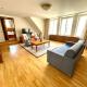 Huge Apartment with Private Parking in Center, Praha - Fotografie 1