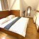 Huge Apartment with Private Parking in Center, Praha - Fotografie 7