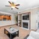Spacious 2BR Reno Suite · Spring Getaway & Pool, Reno (zdjęcie 7)
