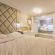 Shanghai Stylish Loft near Riverside Smart Home & Bathtub 上海精装复式公寓近黄浦江, Shanghai - Foto 1