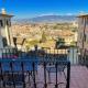 6 guests apt with terrace in pedestrian historic centre of Spoleto - Foto 8