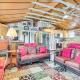 San Marcos River Hideaway with Game Room and Fire Pit, Martindale (fotografie 5)