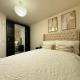 Luxe Rooms in High-End Duplex Near Trentham Garden Stoke on Trent - Photo 1