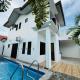 4 bedroom with big pool villa near clark, Sampong (Foto 8)