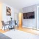 Modern 1BR & 1LR Apt with Balcony 9-min to City Center, Vienna - Foto 2