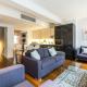 A Stunning Three Bedroom Home in Mayfair, Londres - Photo 1