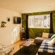 Modern 4 Bed Apartment - Cardiff City Centre - Free Parking, Cardiff