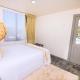 Guest apartment with complimentary ride to airport-Ladyville CP, Ladyville (fotografie 8)