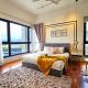 The Mews Spacious Homestay with Bathtub 700m to KLCC by Cloud Host, Kuala Lumpur - Foto 1