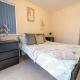 Stylish, Modern 2 Bedroom Apartment with Garden Close to Town, Hospital, Long booking Welcome Eastbourne - Foto 9