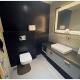 HOTEL B K R GRAND INN Near Shirdi Sai Baba Temple - ISKCON Temple - Lift & Parking Facilities - Fully Air Conditioning & Luxuary Room - Top Rated Hotel, Tirupati - Foto 3