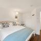 Lion Cottage - cosy english cottage in the country with parking, patio space and in an idyllic location, Bekesbourne (fotografie 2)
