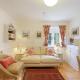Lion Cottage - cosy english cottage in the country with parking, patio space and in an idyllic location, Bekesbourne (fotografie 4)