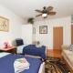 3 Bedroom Gem! King, Full & Twin Beds, Sauna with Free Parking plus more, Джерси-Сити (фото 9)