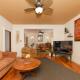 3 Bedroom Gem! King, Full & Twin Beds, Sauna with Free Parking plus more, Джерси-Сити (фото 7)