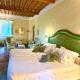 Villa La Dogana - B&B with a lovely garden - Private parking - Slow living in an old-fashioned historical home, Lucca (foto 2)